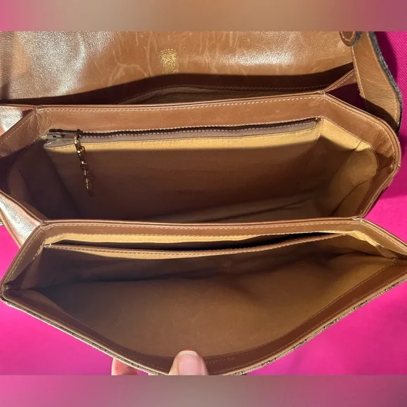 1970’s Vintage Gucci Horsebit 1955 Shoulder Bag - Picture 10 of 13